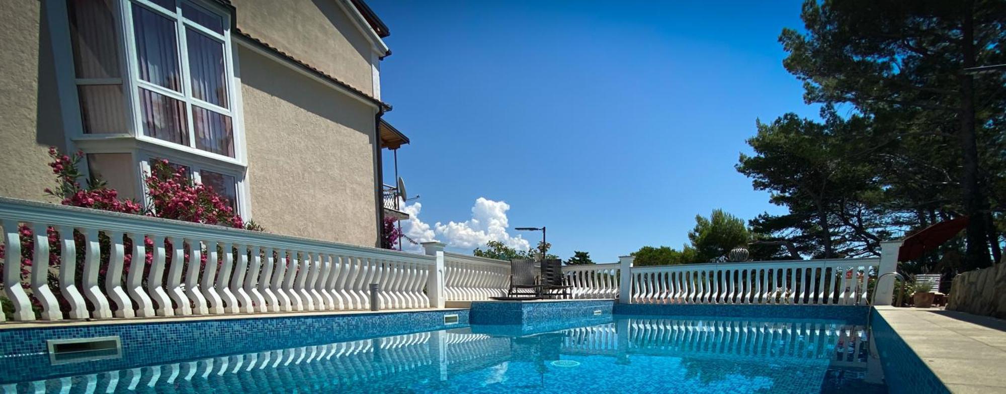 Apartments Happy Island Rab Rab Town Exterior photo