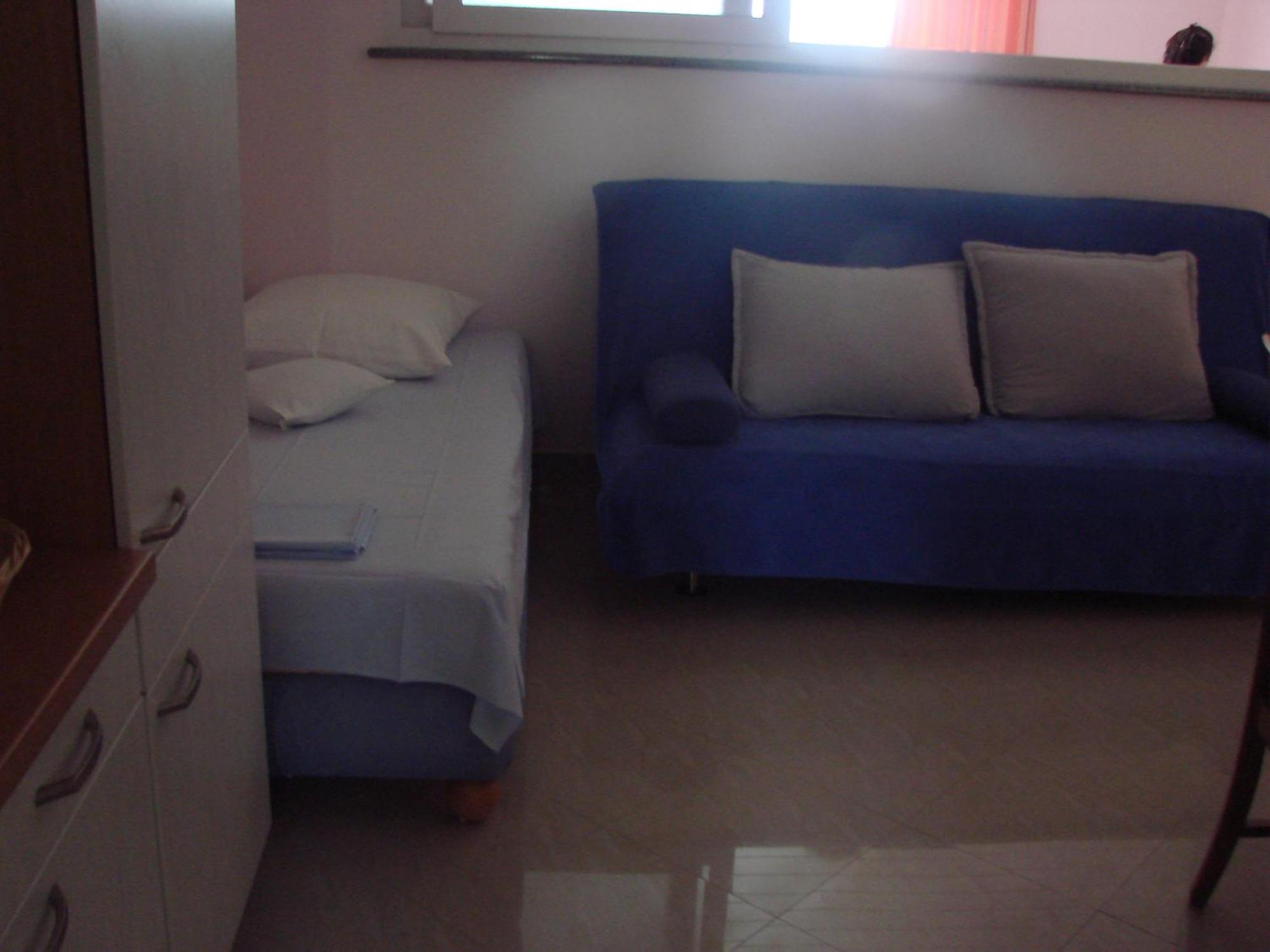 Apartments Happy Island Rab Rab Town Exterior photo